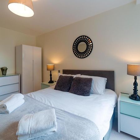 Central Tower Bridge Apartment London Phòng bức ảnh