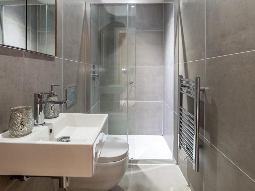 Central Tower Bridge Apartment London Ngoại thất bức ảnh